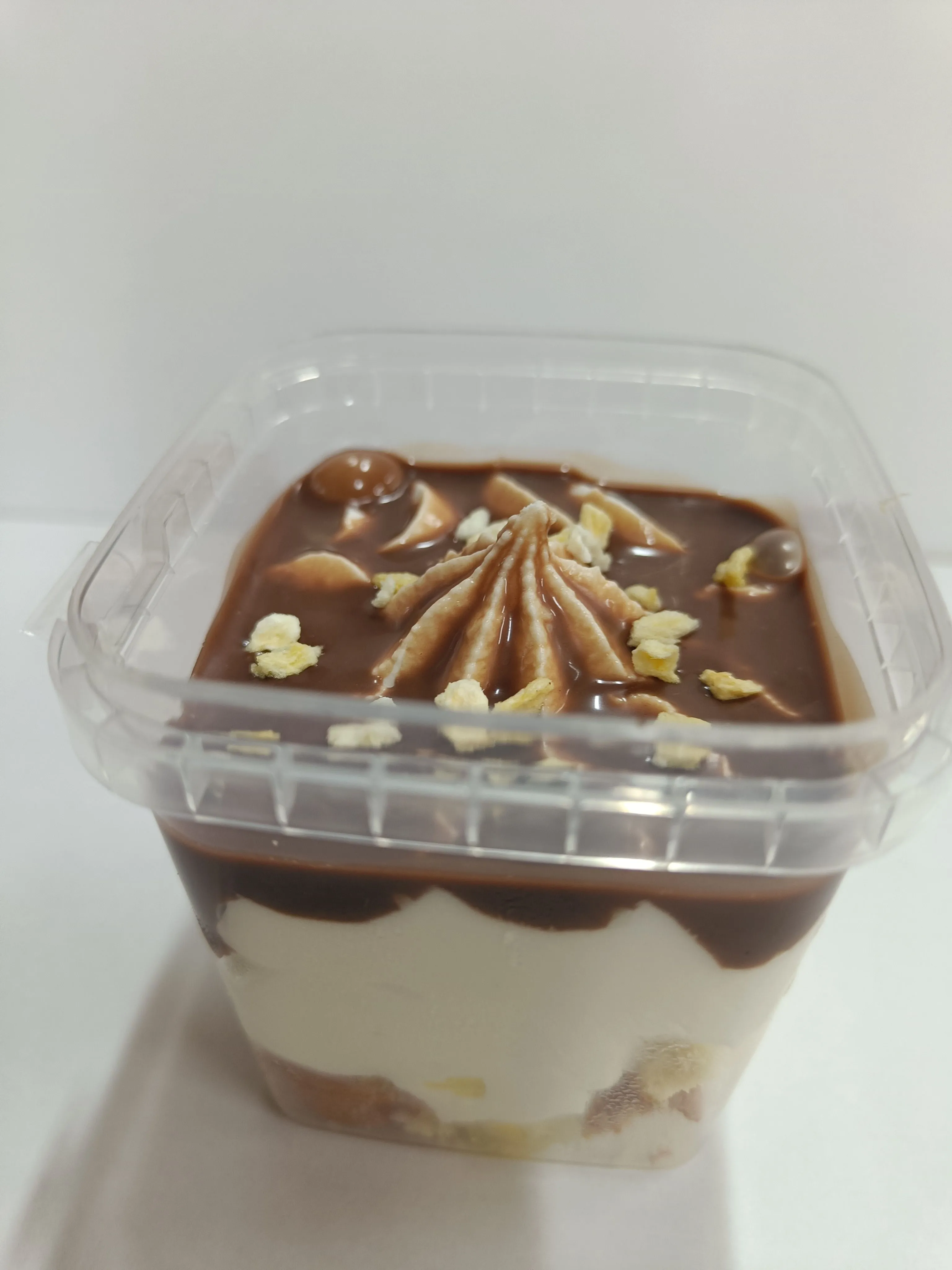 Десерт сметанный, фермерский с ананасом, 130г, БЗМЖ