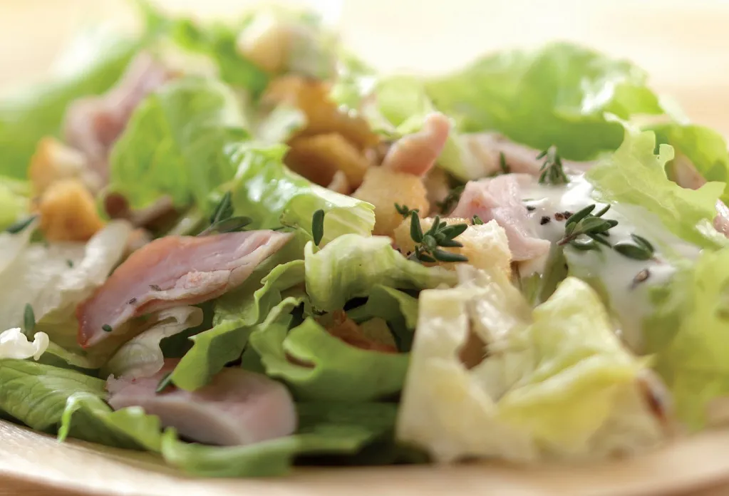 Салат "Цезарь" с курицей