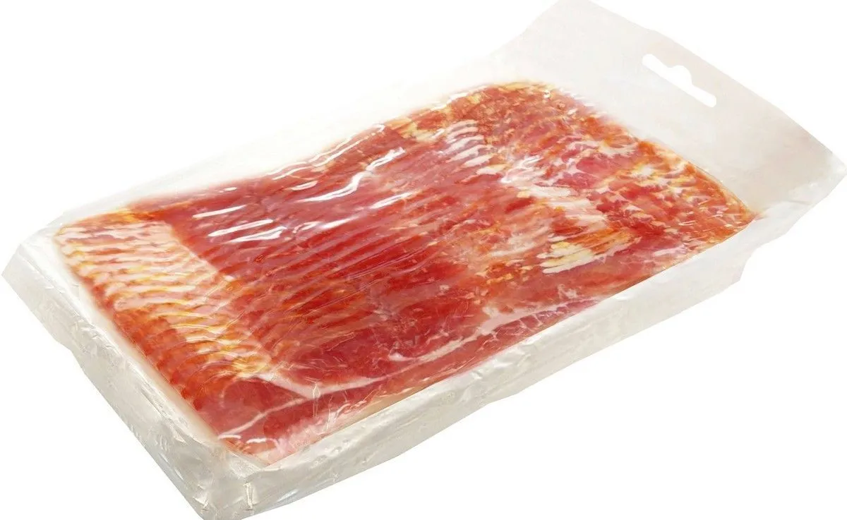 Бекон сырокопченый, нарезка 500г