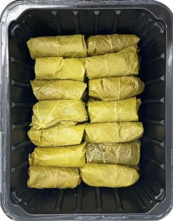 Долма в виноградных листьях